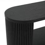 Console polyvalente mince avec étagère ouverte et grain de bois élégant pour le salon
