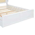 Lit plateforme blanc Queen Size avec tête de lit en rotin, deux tiroirs et lit gigogne