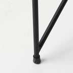 Fauteuil d'appoint Leonidas en similicuir noir avec cadre en métal noir