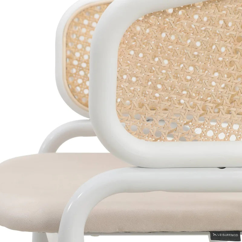 Chaise d'appoint Ervilla moderne et élégante avec dossier en rotin et pieds en acier blanc pour salle à manger et cuisine