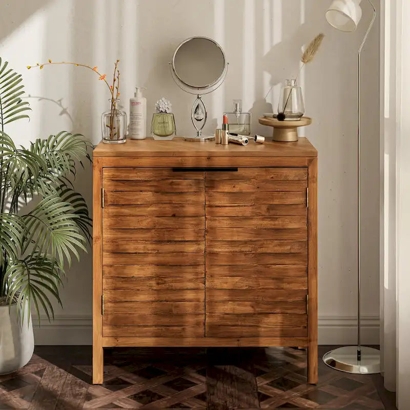 Buffet de rangement de style ferme, en bois avec 2 portes pour le salon, le couloir, la chambre à coucher et la salle à manger