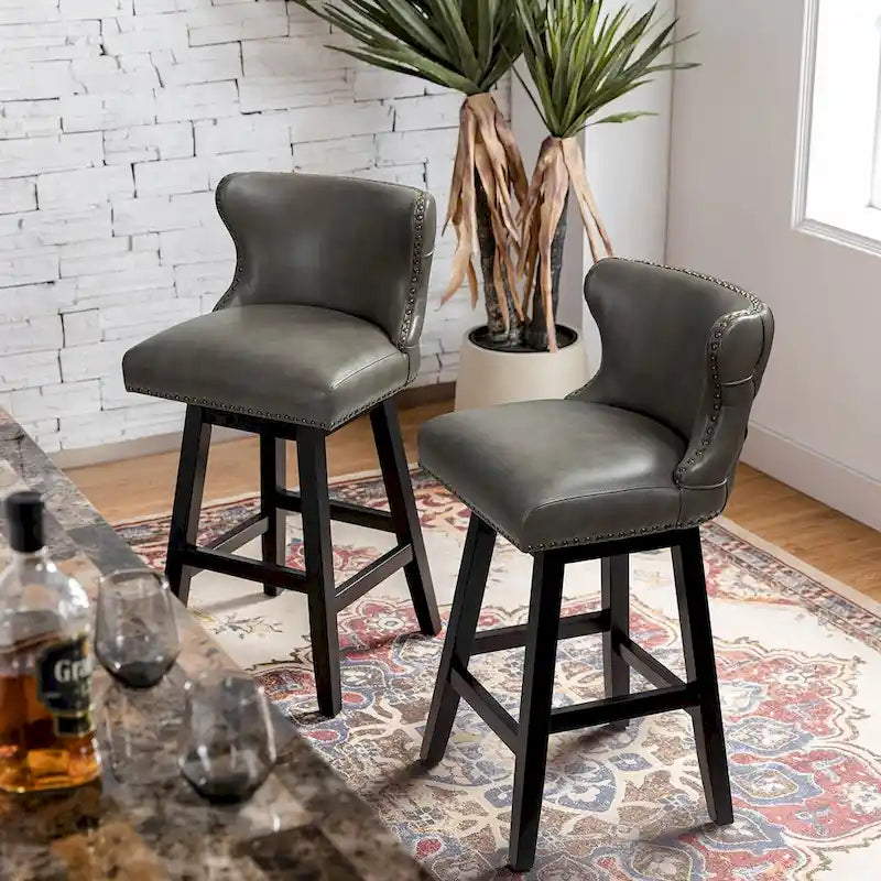 Tabouret de bar pivotant à 360 degrés, capitonné avec garniture cloutée et dossier haut traditionnel