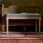 Banc français vintage capitonné avec cadre en bois massif sculpté