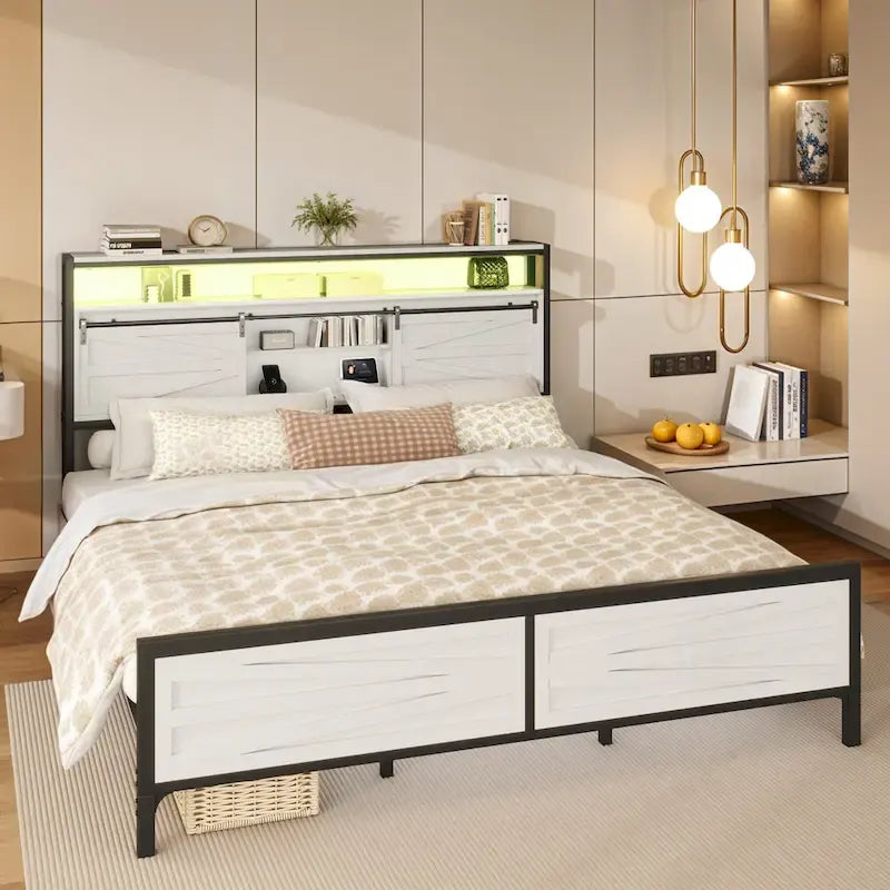 Cadre de lit King LED avec station de recharge, rangement de tête de lit en métal et ports USB, lumières de ferme